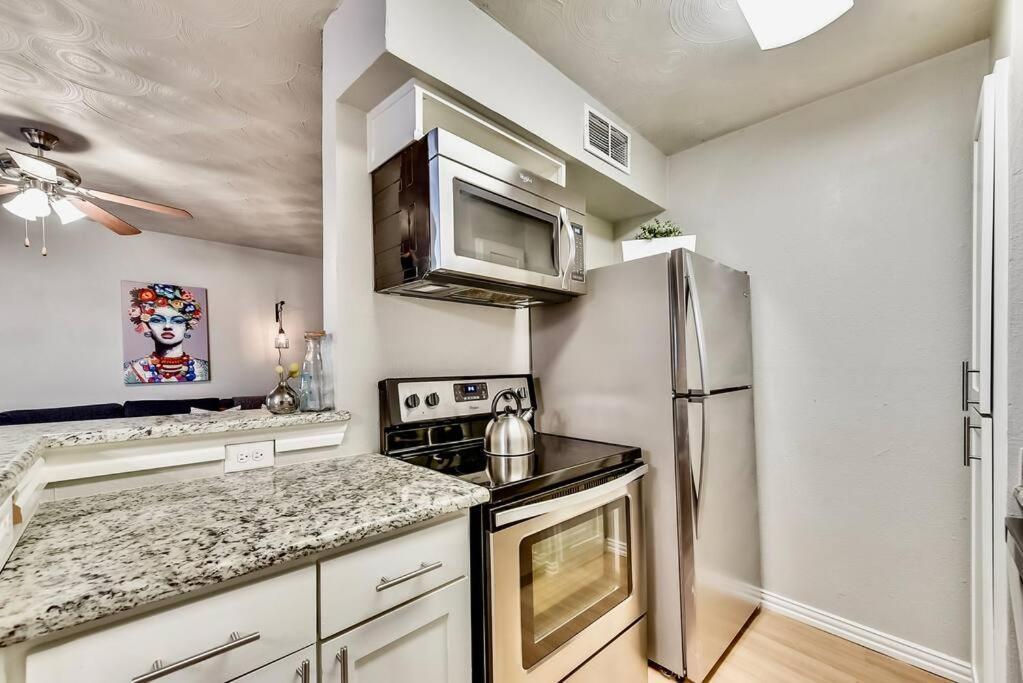 Dallas Boutique Flat + Arboretum Tickets Included 外观 照片